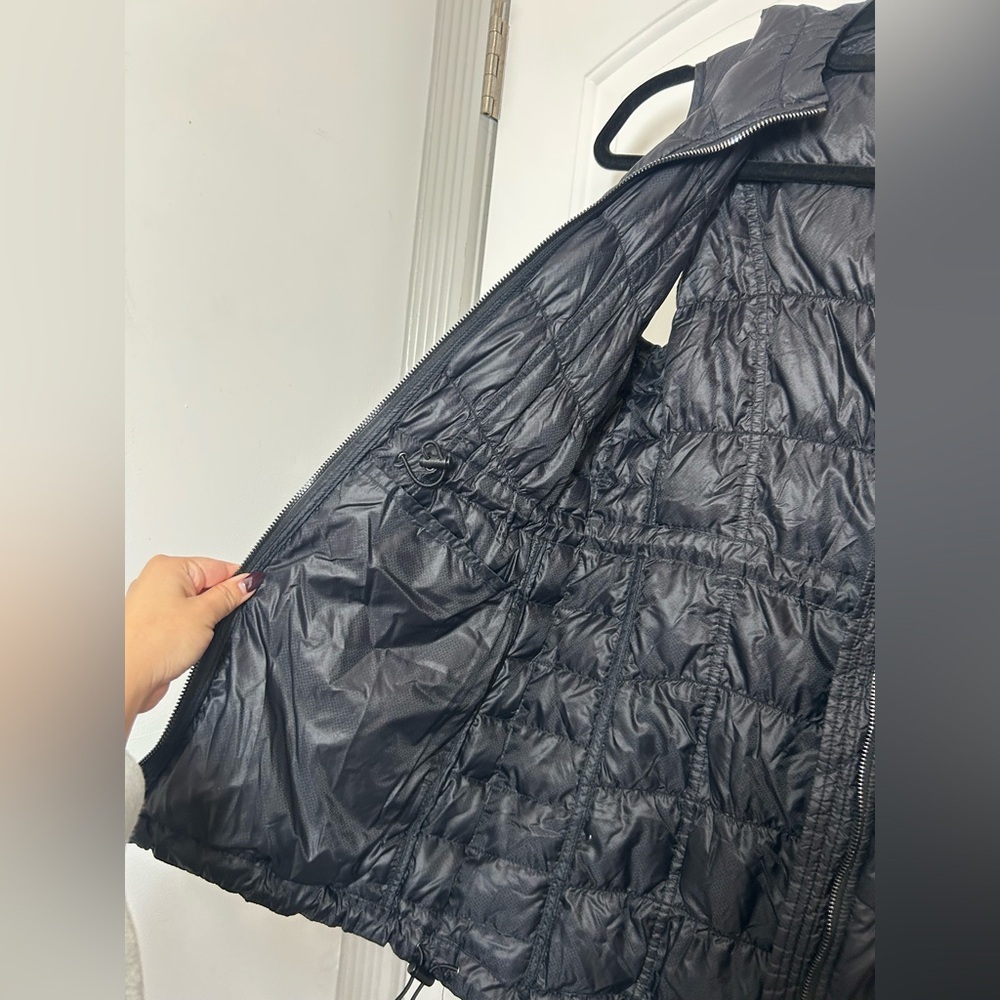 Athleta Womens Downtime Goose Down Quilted Black Puffer Vest Jacket size XS - Picture 6 of 12